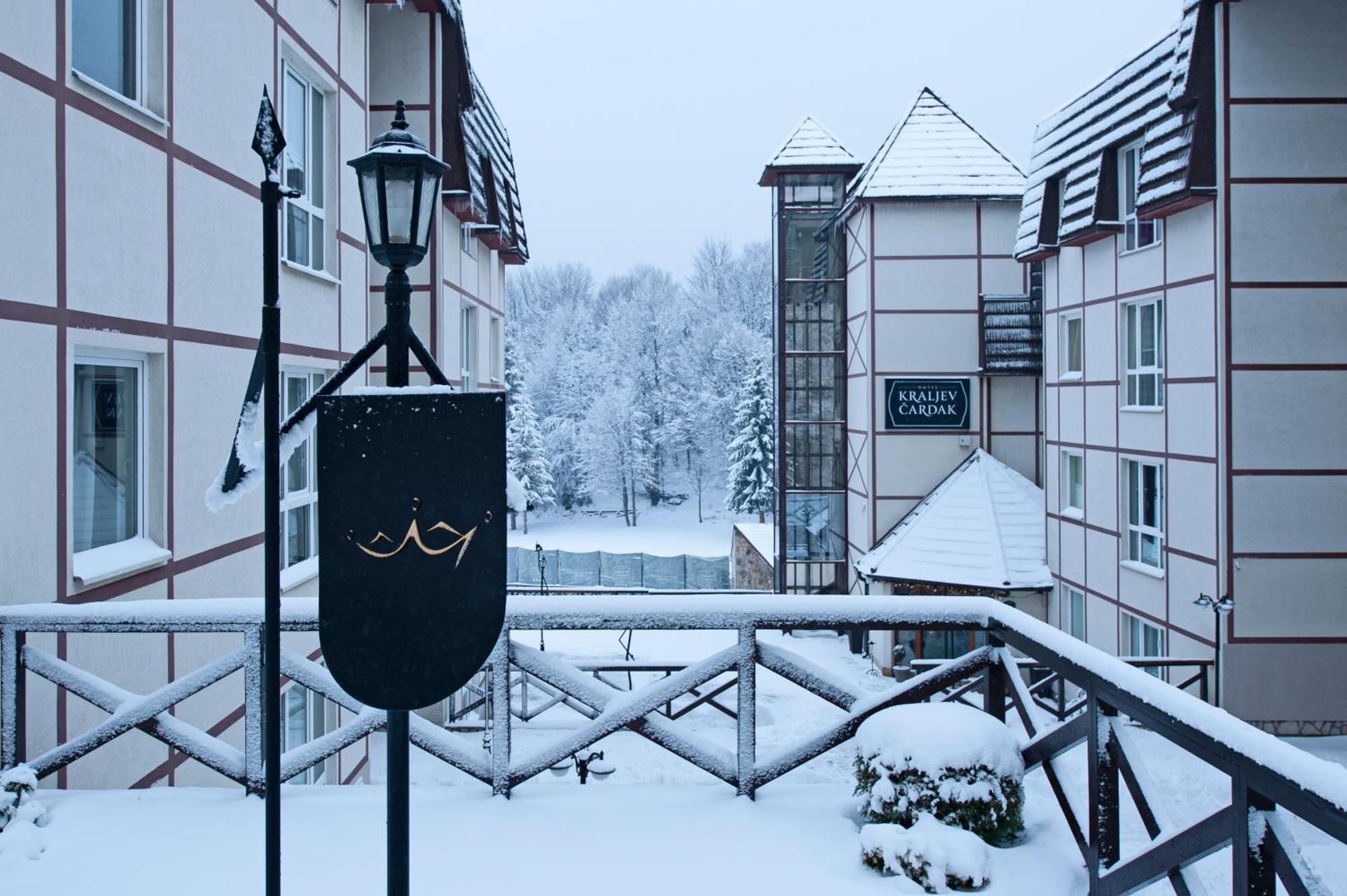 Apartmani Kraljevi Cardaci โคเปานิก ภายนอก รูปภาพ